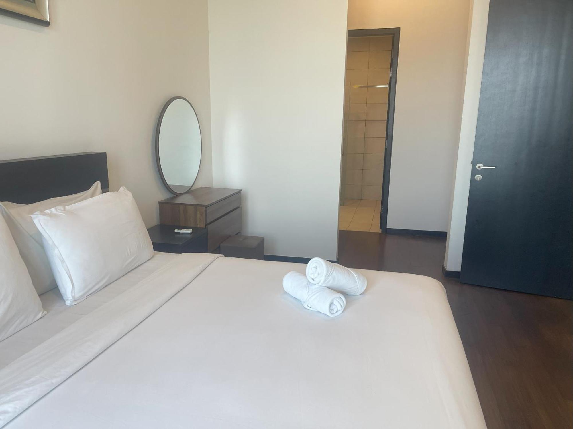 Astra At Opus Residences Куала Лумпур Екстериор снимка
