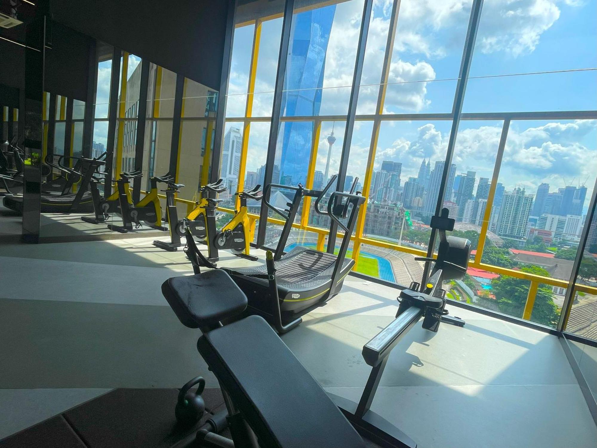 Astra At Opus Residences Куала Лумпур Екстериор снимка