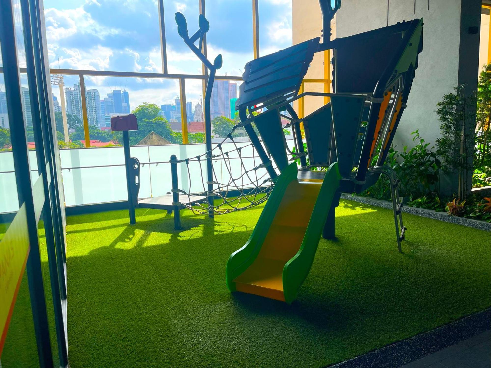 Astra At Opus Residences Куала Лумпур Екстериор снимка